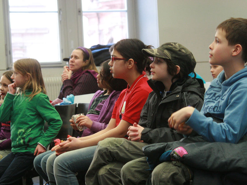 Kindervorlesung im Schloss: Spielen und Rechnen mit Zahlen; Foto: Bürgerstiftung