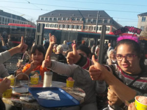 Ausflug SaveMe Eis essen (Foto: SaveMe Darmstadt)