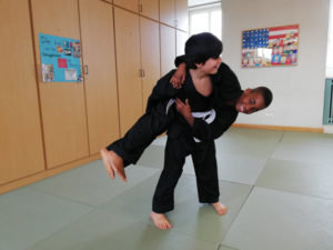 Gewaltpräventiondurch BuDo-Pädagogik